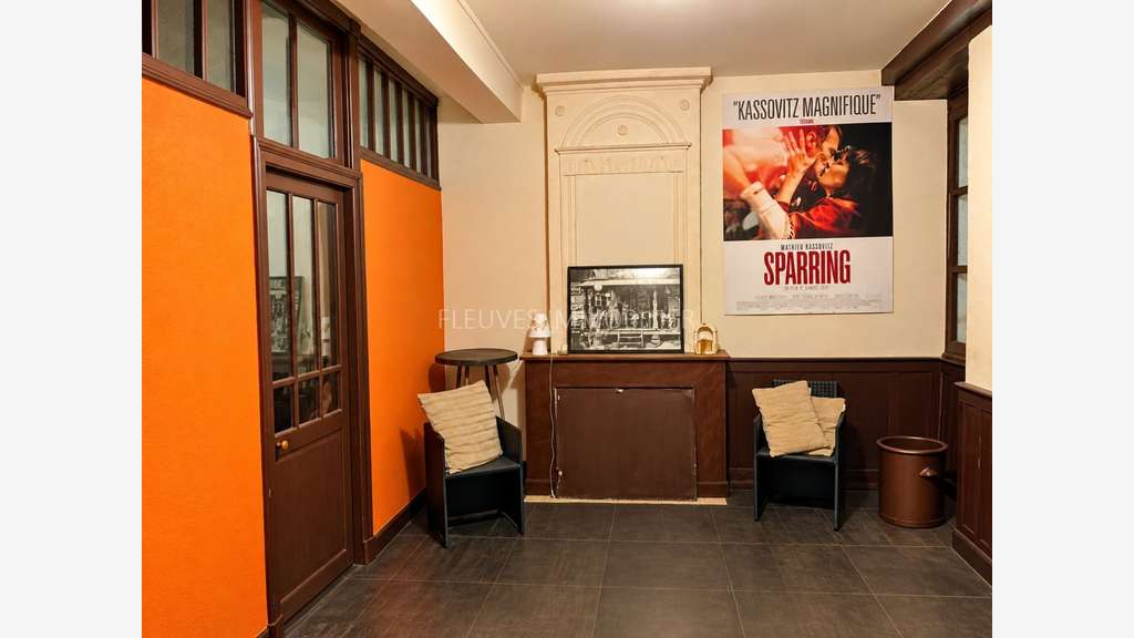 Vente FDC bar licence IV cité fortifiée Navarrenx