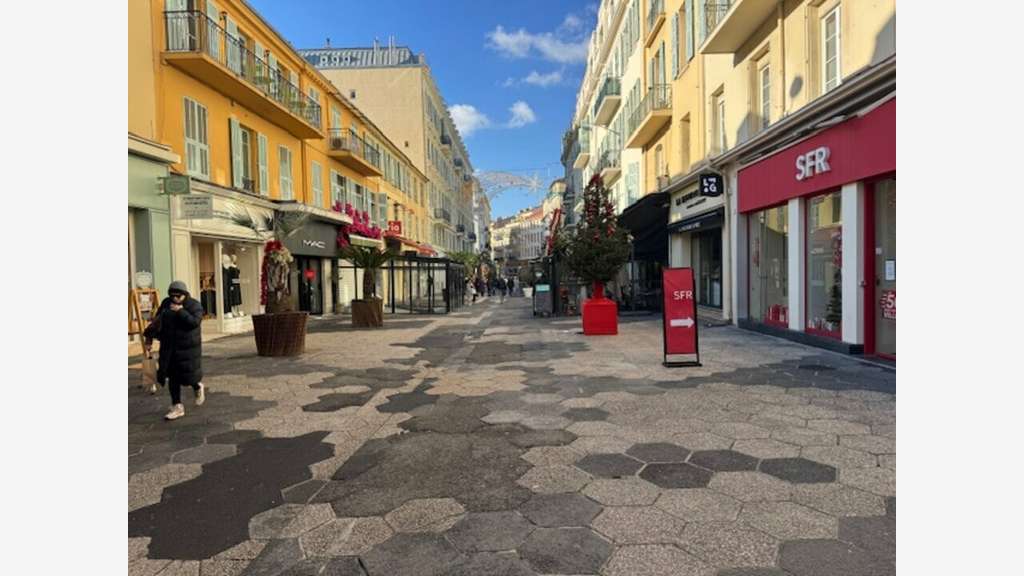 Cède brasserie 200m² emplacement exceptionnel Nice