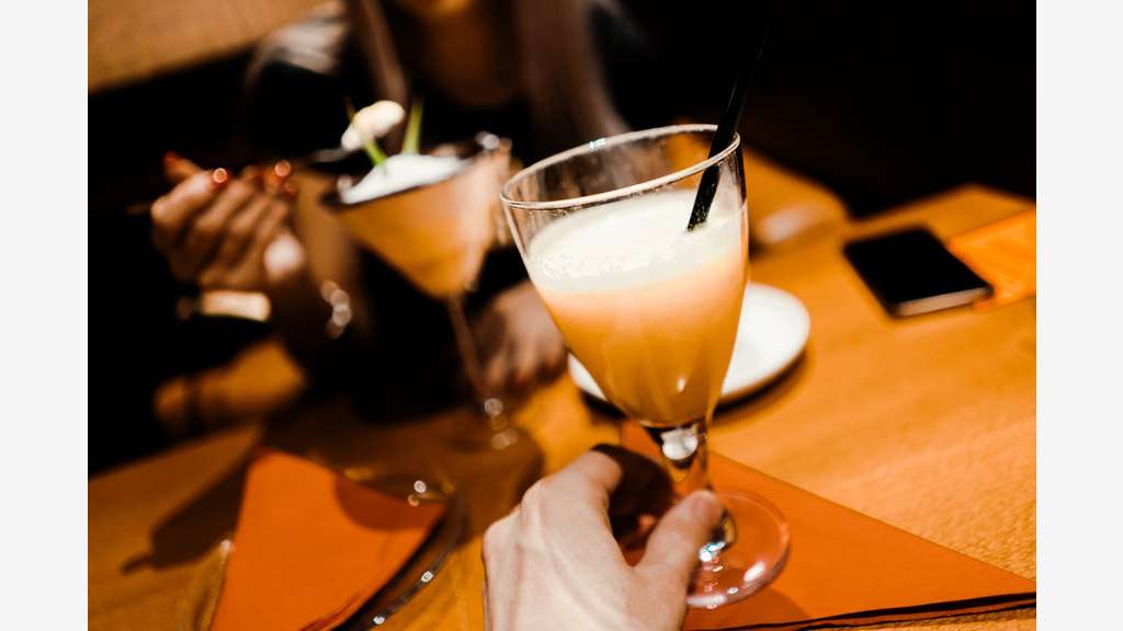 AV brasserie lic IV avec un appartement prox Nice
