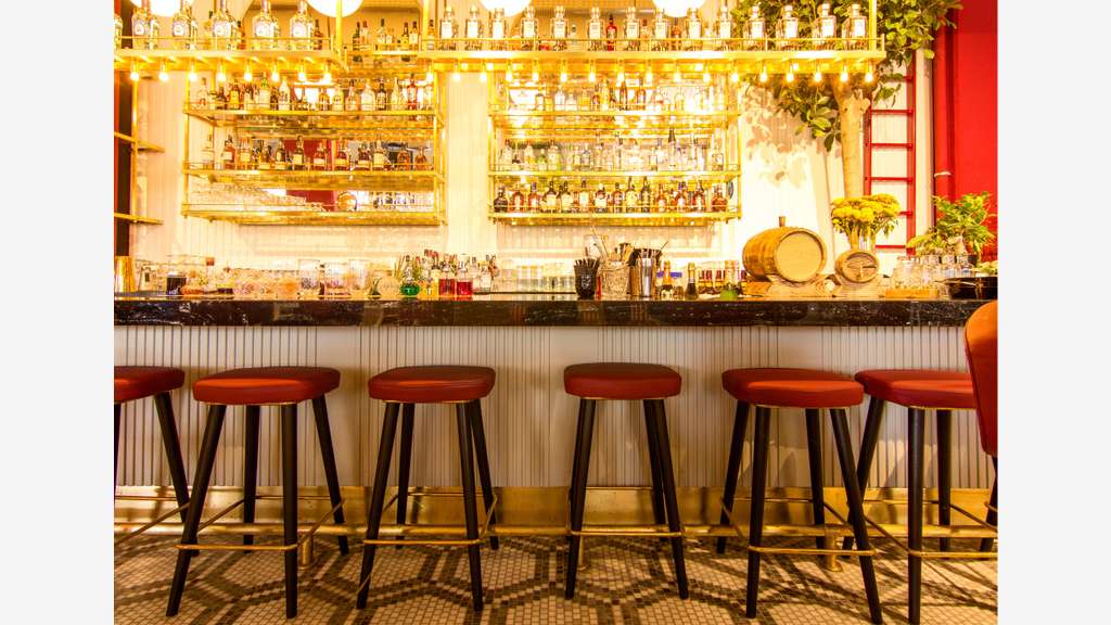 Vente bar pur lic IV en ville moyenne du 06