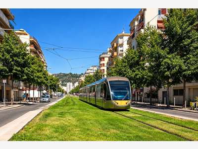 Vente bar restaurant d'angle Nice Est axe passant
