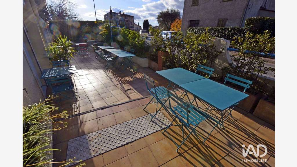 Bar brasserie à Opio