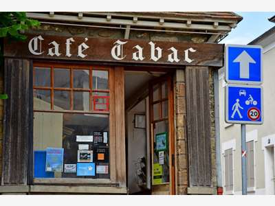 Vente bar tabac jeux PMU fort potentiel en Ain