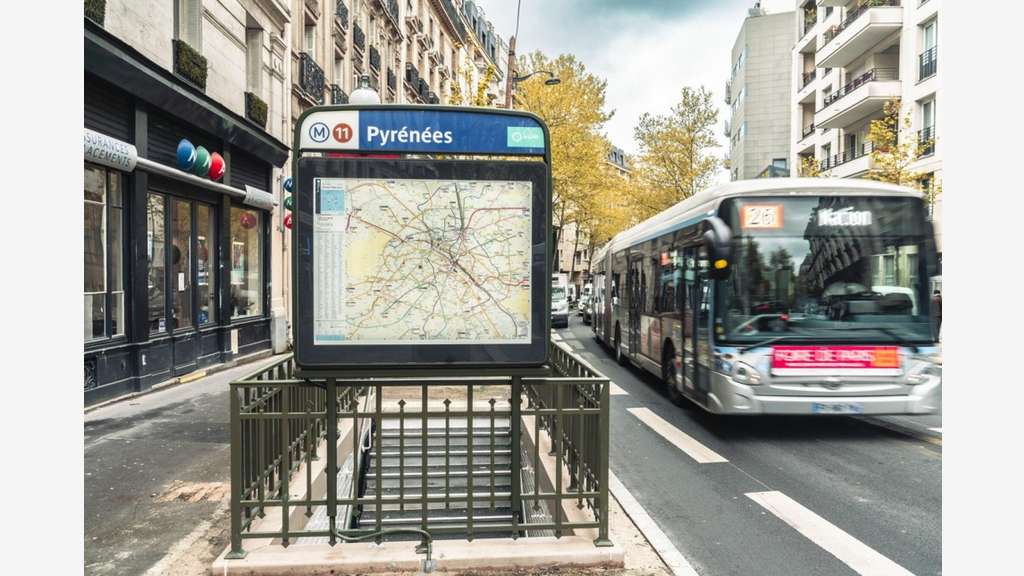 Bar PMU brasserie lic 4 avec appart 75020 Pyrénées