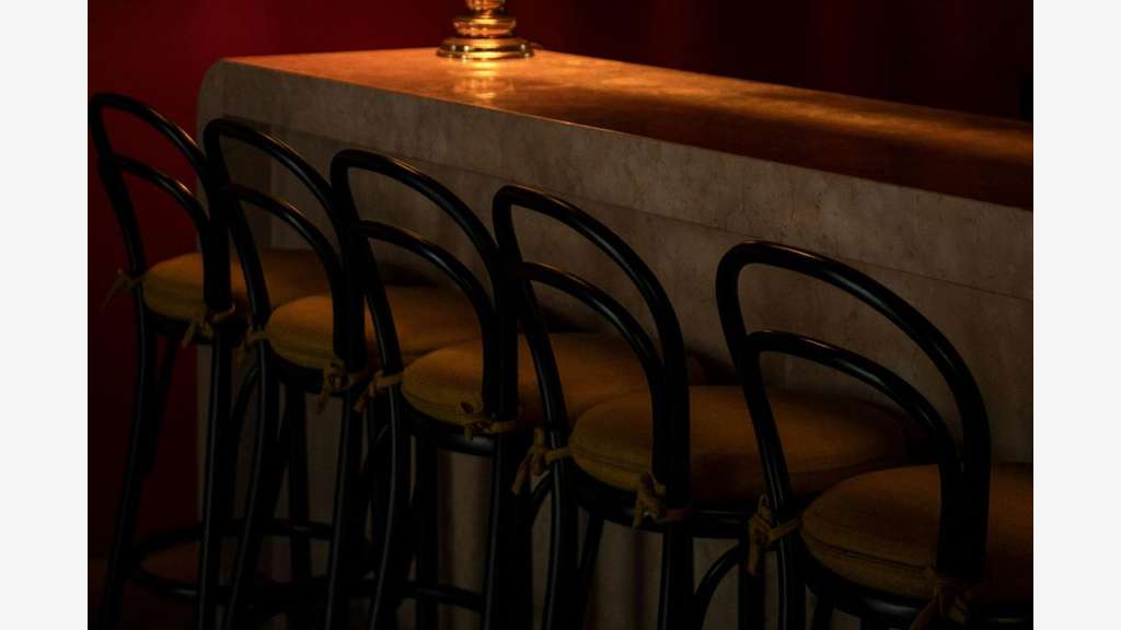 Bar Abbesses Licence 4