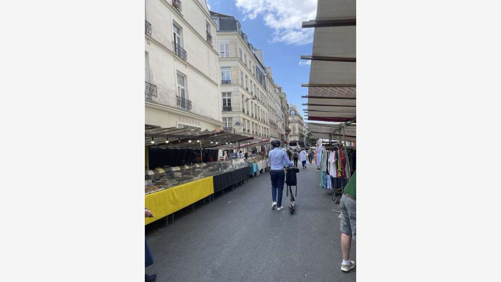 Café bar brasserie LIV Chatelet Les Halles 75001