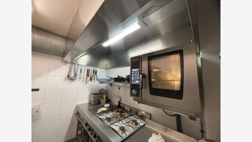 AV bar lic IV 36 cvts + 10 en terr + extract Paris