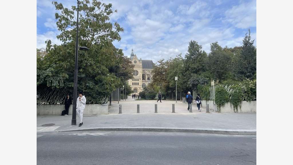 Vente bar lic IV de 200m² au centre de Paris 75001