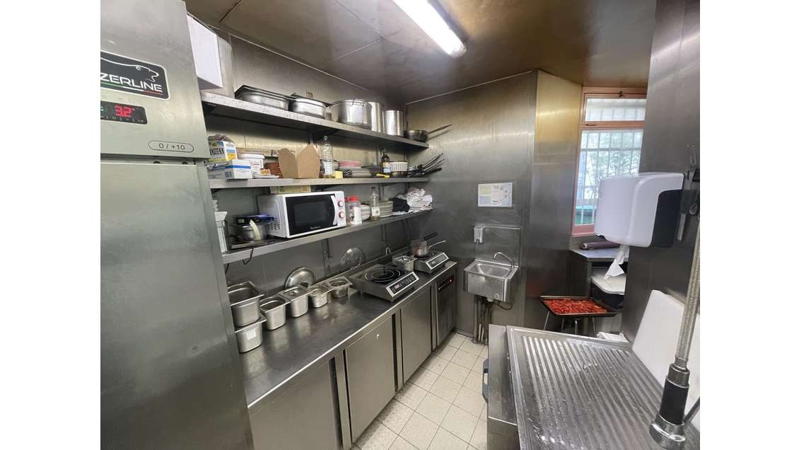 AV café bar brasserie 82 couverts terrasse à Paris