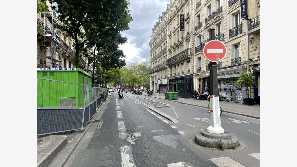 Vente bar brasserie d'angle 170 couverts Paris 03