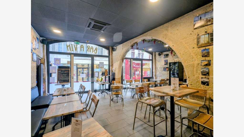 Vente bar à vin clés en main à Périgueux centre