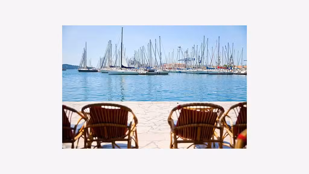 Vente snack en bord de mer côte Vermeille