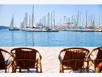 COTE VERMEILLE - SNACK BORD DE MER