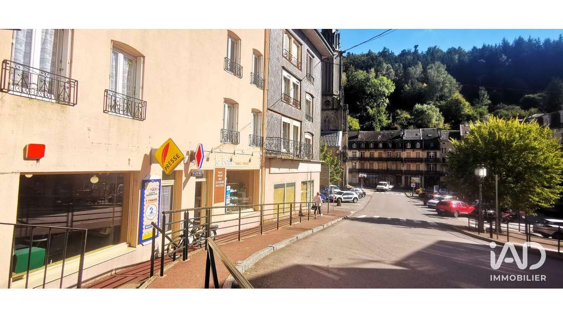 Bar tabac à Plombières-les-Bains