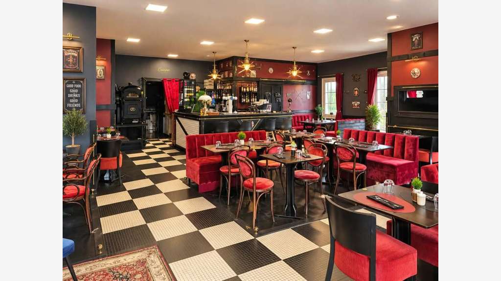 BAR-RESTAURANT - EMPLACEMENT N°1 - Fonds de 