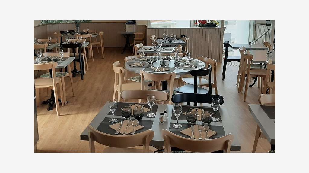 Vente bar brasserie licence IV vue mer à Pornic