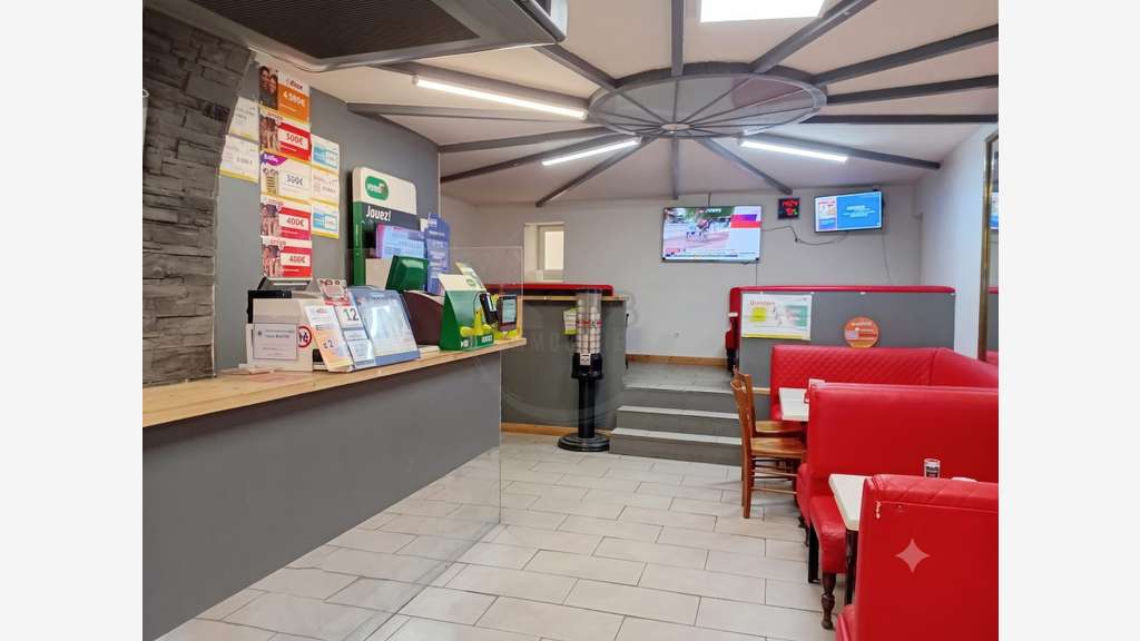 Bar PMU FDJ à vendre en centre-ville de Privas