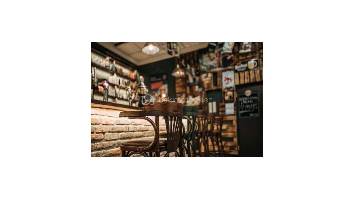 Vente FDC bar pub en centre-ville animé de Roanne