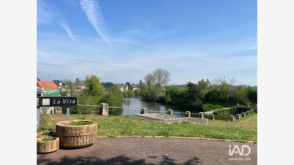 Vente bar brasserie en centre bourg à St-Fromond