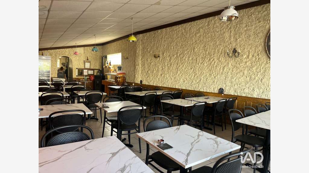 Vente bar brasserie en centre bourg à St-Fromond