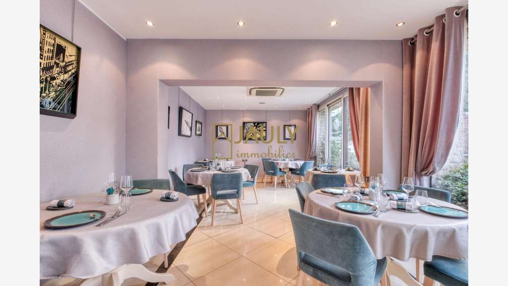 AV Restaurant semi-gastro + terrasse proche Disney