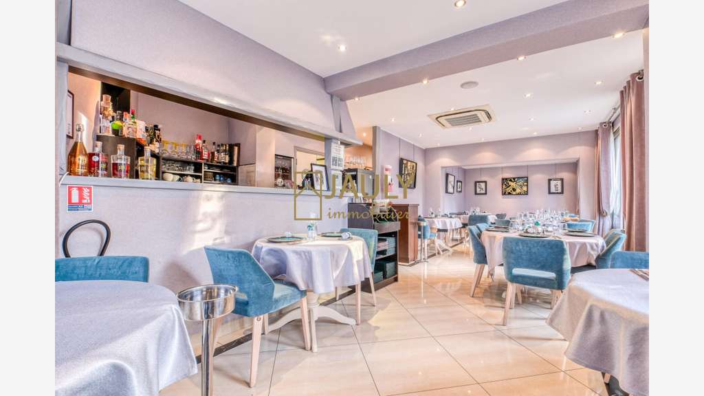 AV Restaurant semi-gastro + terrasse proche Disney