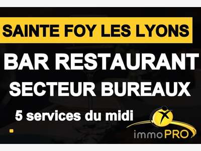 Bar-restaurant situé à proximité de grandes en