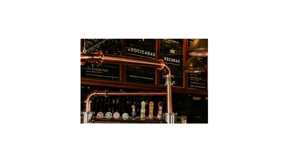 Brasserie à vendre sur une esplanade piétonne