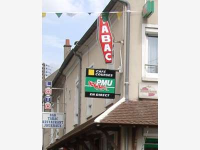 Vente bar tabac FDJ PMU 320m² proche de St Denis