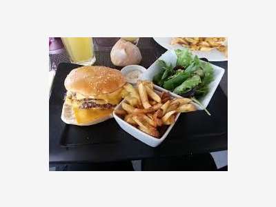 AV restaurant L4 face mer St Gilles Croix de Vie