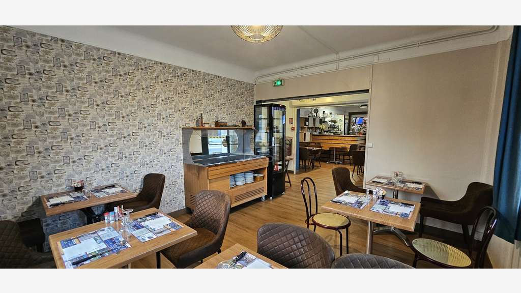 A vendre bar licence 4 restaurant à Thiberville