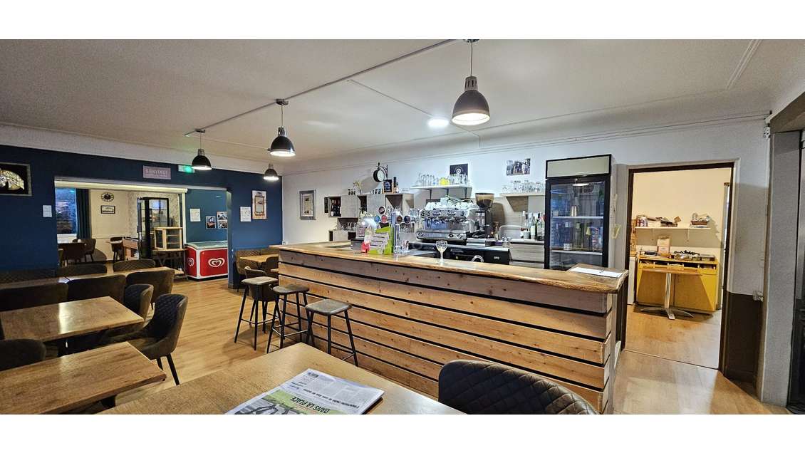 A vendre bar licence 4 restaurant à Thiberville
