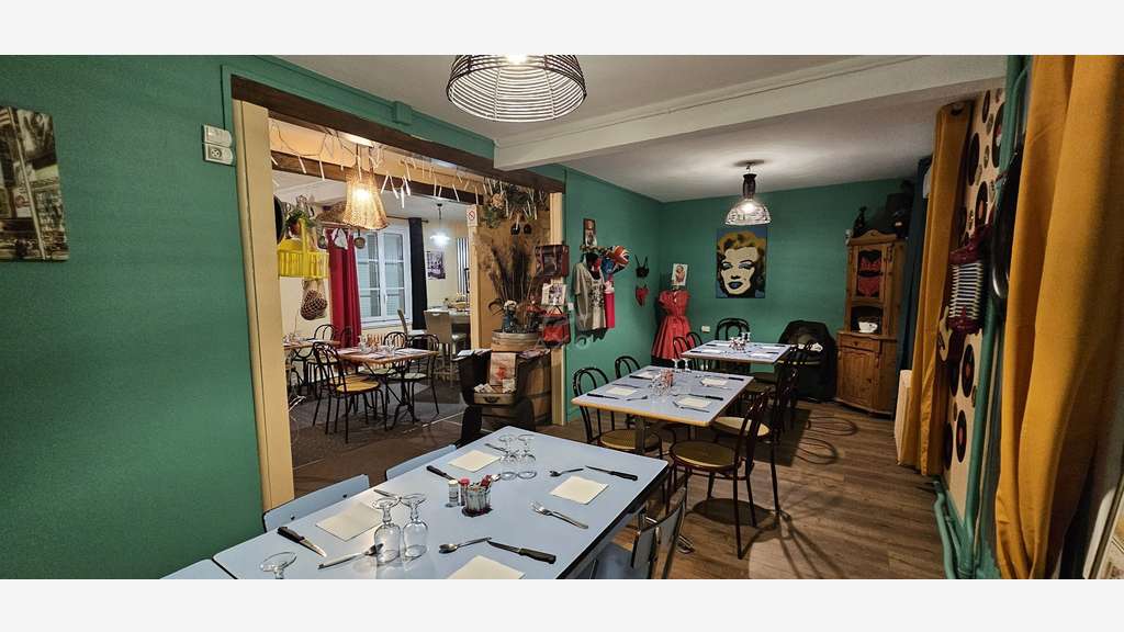 A vendre bar licence 4 restaurant à Thiberville