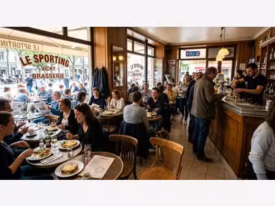 Vente bar brasserie tabac PMU 60 pl Vichy bel empl