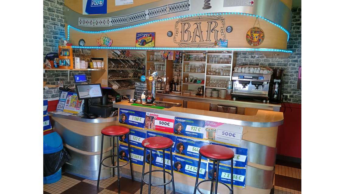 Vente bar tabac FDJ beau logement Sud Manche