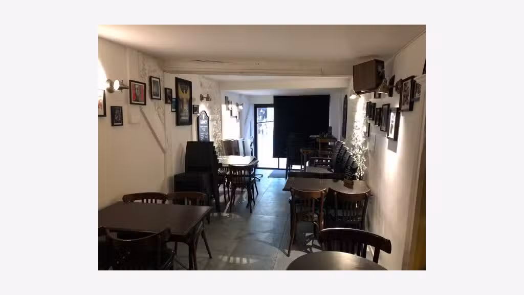 Vente bar de soirée empl N°1 dans rue passante 21