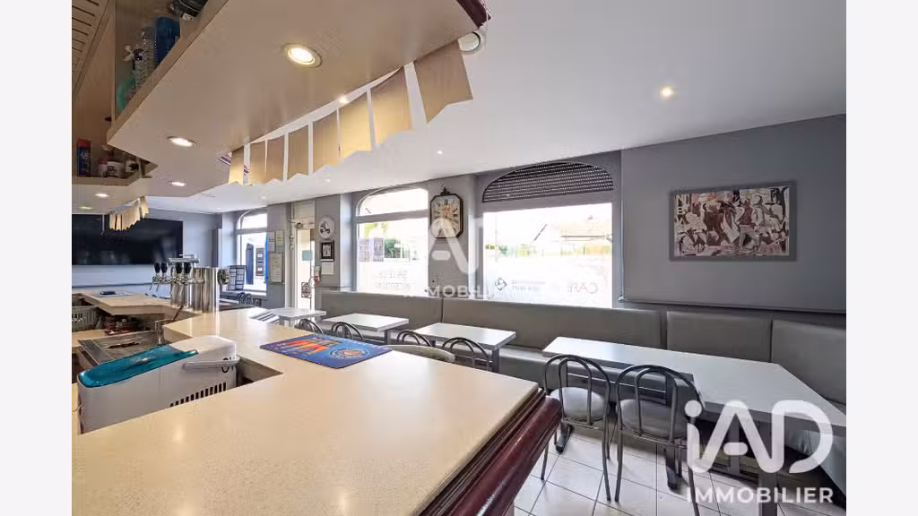 Vente bar et salle de réception à Harnes
