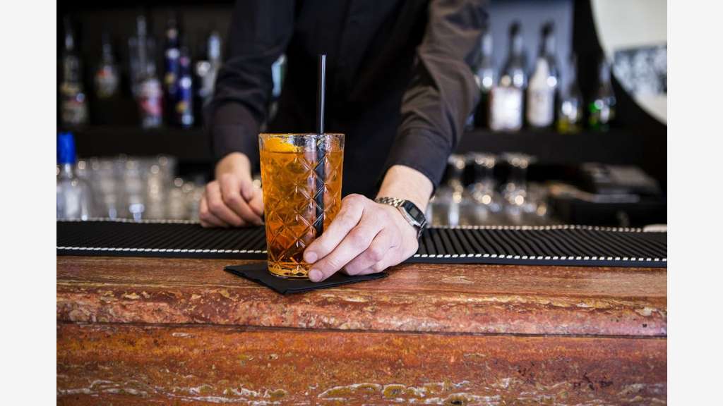 Vente bar lic IV PMU en grande ville dept Hérault