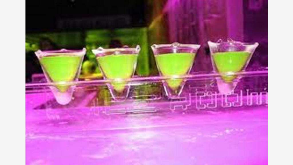 Vend bar d'exception idéalement placé à Cherbourg