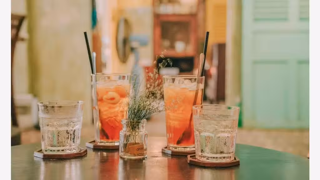 AV bar restaurant centre ville prox Lyon empl N°1