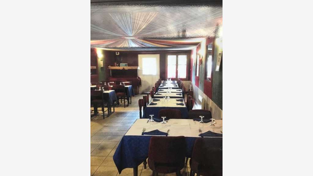 A vendre bar restaurant murs+fonds à Pontcarré