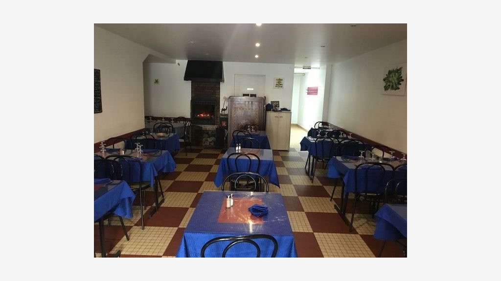 A vendre bar restaurant murs+fonds à Pontcarré