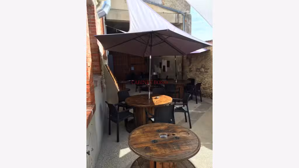 Vente bar restaurant rénové à Nogent l'Abbesse