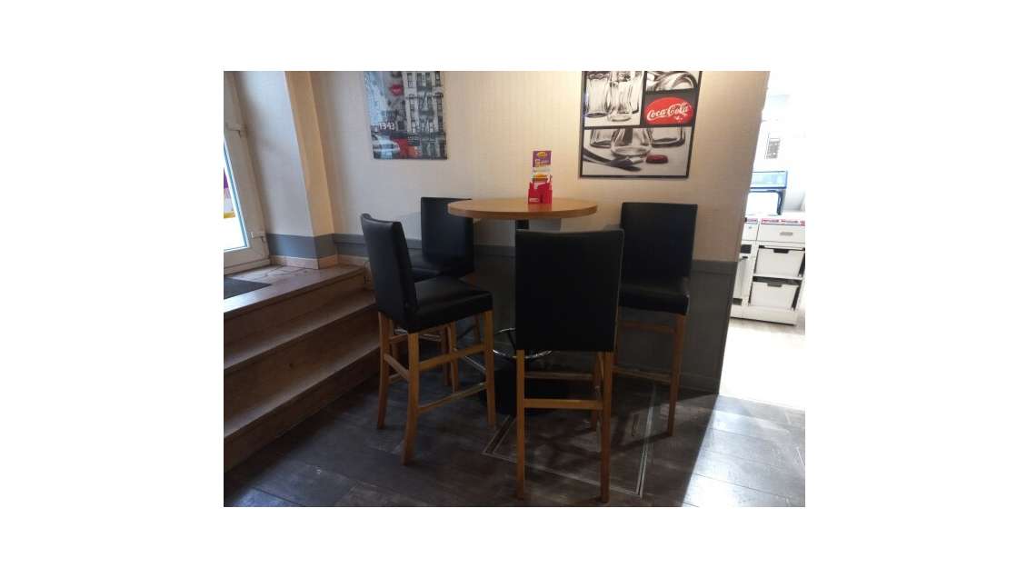 Vend bar tabac en ville touristique de haute Marne