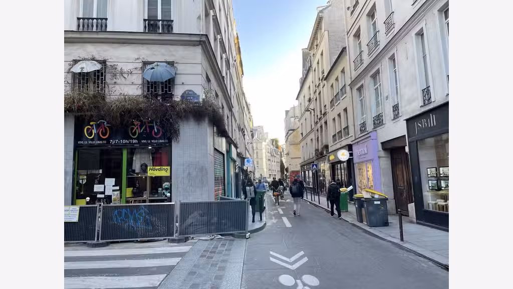 Vente bar à vins 50 cvts Sentier - Bonne Nouvelle