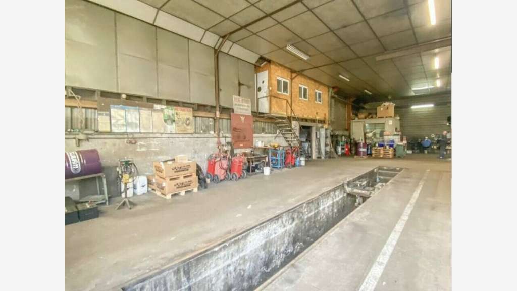 Vente bâtiment industriel proche Brive (19)