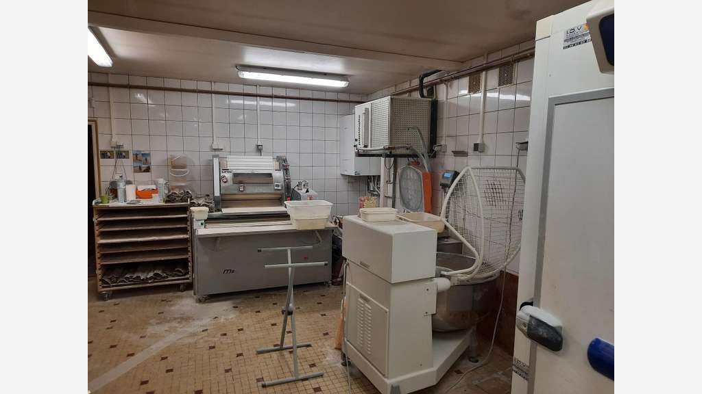 A vendre belle boulangerie à côté de Dinan
