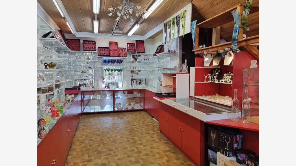 Vente bijouterie d'art à Greoux Les Bains centre