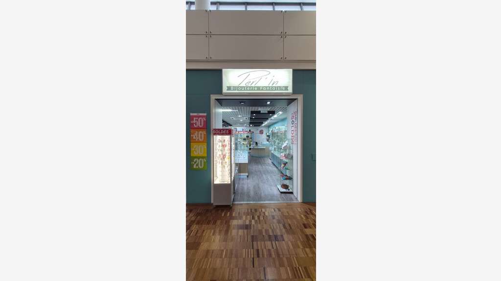 Vente Bijouterie fantaisie en ccial à Lempdes (63)