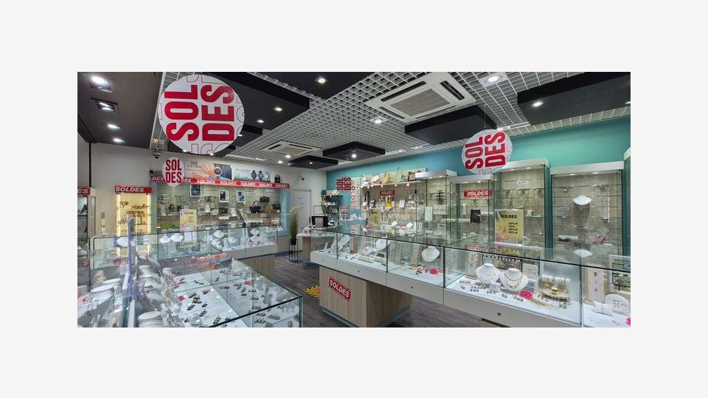 Vente Bijouterie fantaisie en ccial à Lempdes (63)